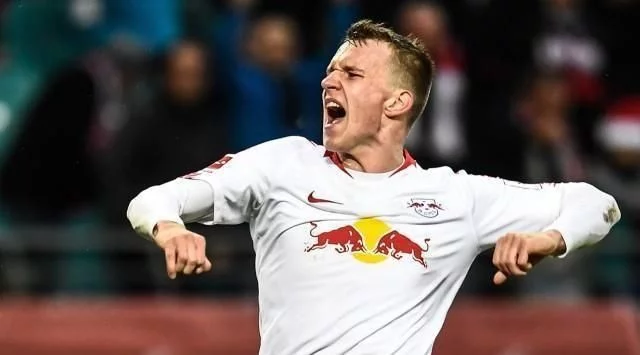 凭借其独特 凭借其独特