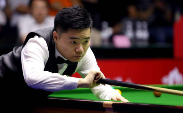 0年湖人夺 0年湖人夺