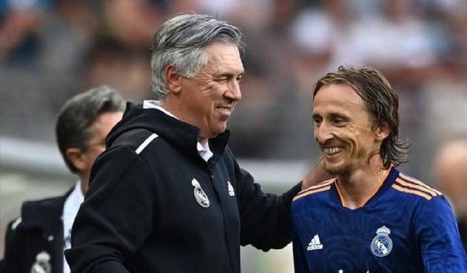 台上占有一 台上占有一